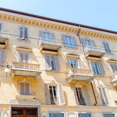 Casa Accademia: Unica E Centrale Turin Bagian luar foto